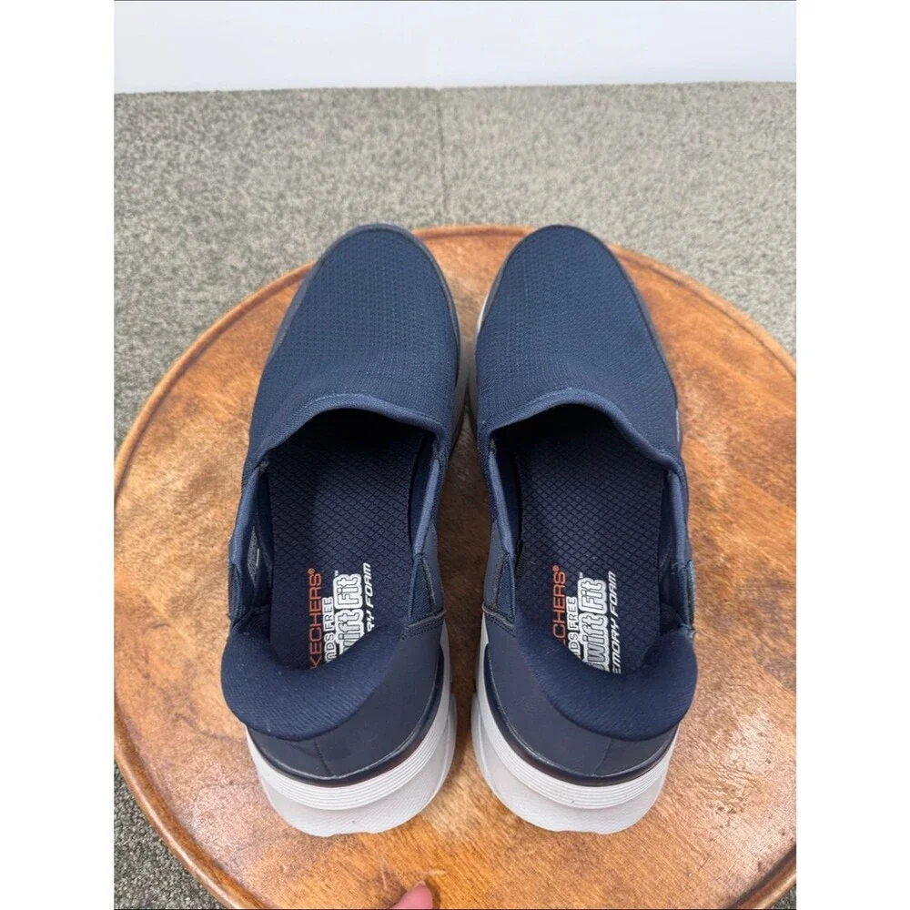 Skechers Shoes Mens 8.5 Hands Free Swift Fit Slip On Sneakers Memory Foam Casual